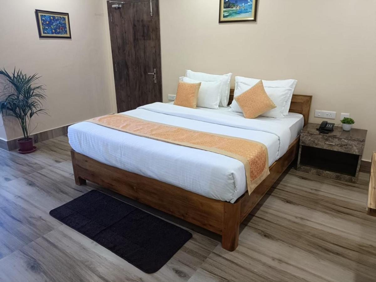 Goroomgo Silicon Residency Puri Near Sea Beach & Temple - Luxurious Room - Lift And Parking Facilities - Best Seller Buitenkant foto