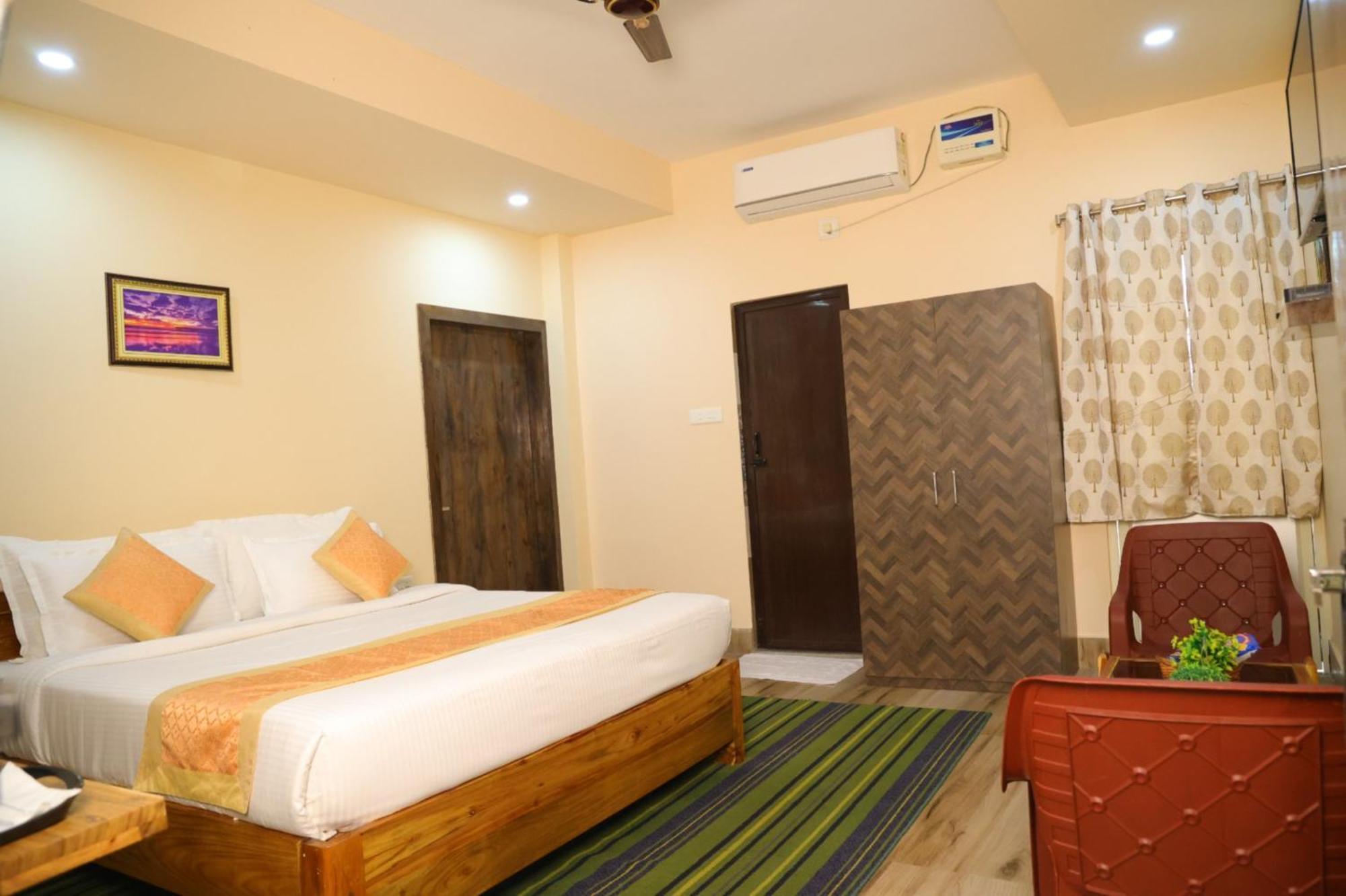 Goroomgo Silicon Residency Puri Near Sea Beach & Temple - Luxurious Room - Lift And Parking Facilities - Best Seller Buitenkant foto