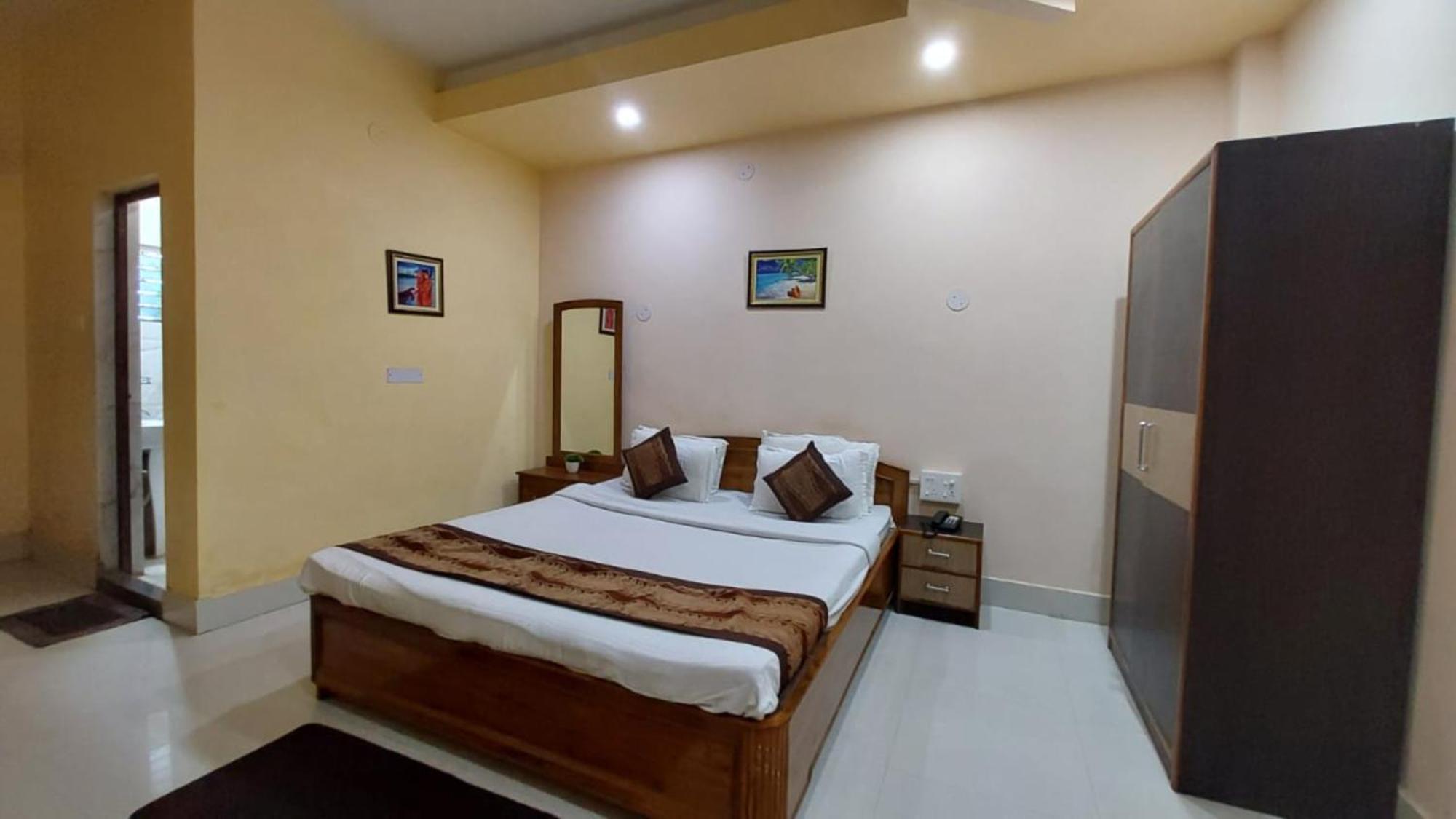 Goroomgo Silicon Residency Puri Near Sea Beach & Temple - Luxurious Room - Lift And Parking Facilities - Best Seller Buitenkant foto