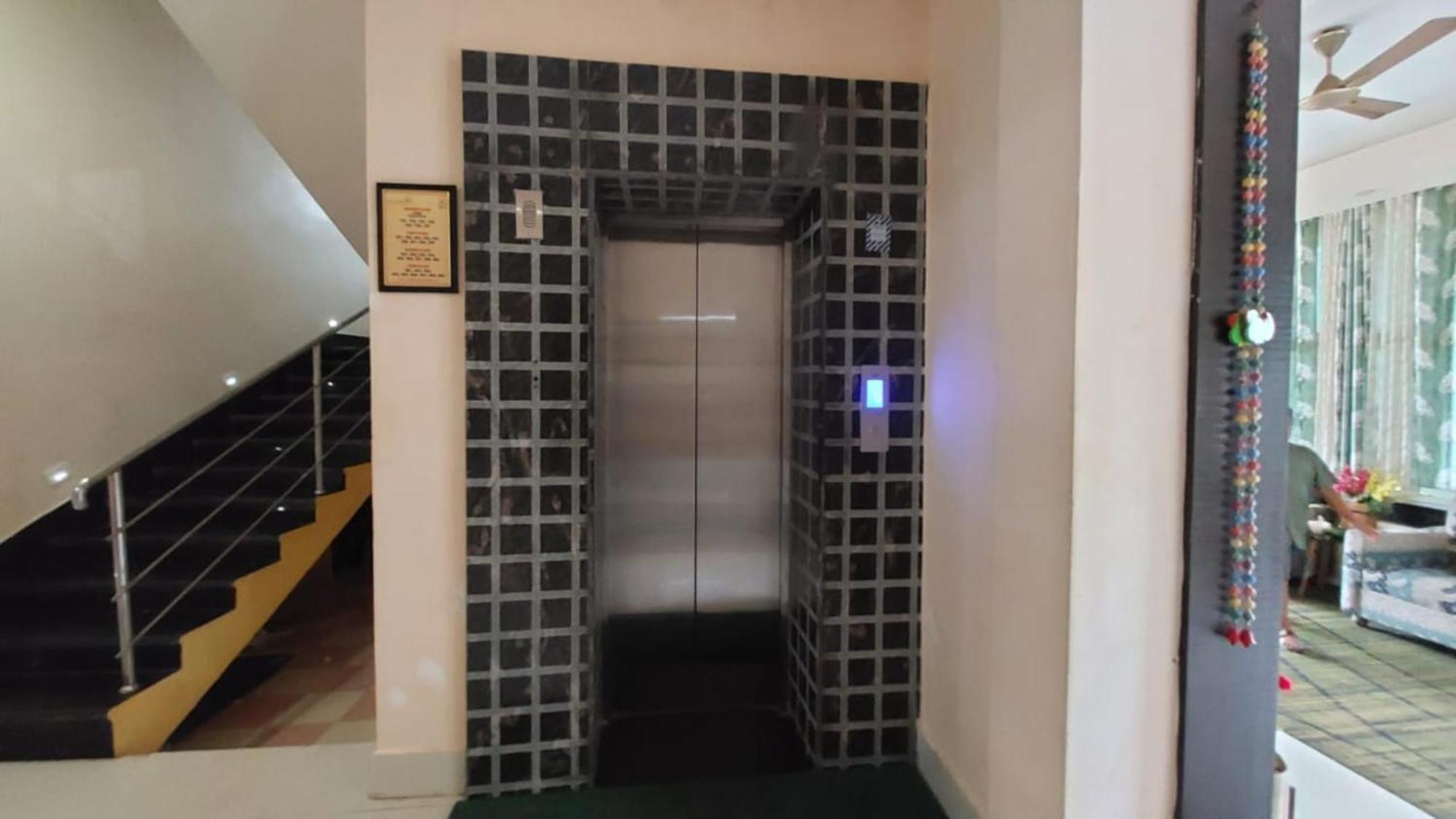 Goroomgo Silicon Residency Puri Near Sea Beach & Temple - Luxurious Room - Lift And Parking Facilities - Best Seller Buitenkant foto